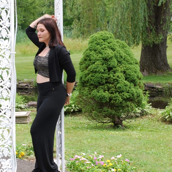 Meet your Posher, Lauren - Picture 7 of 11